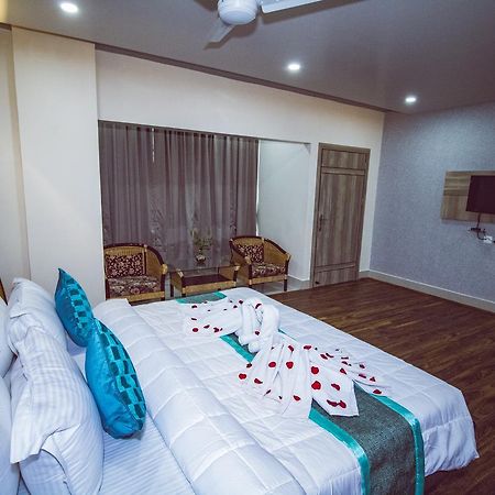 Hotel Welkin Residency Tezpur 외부 사진