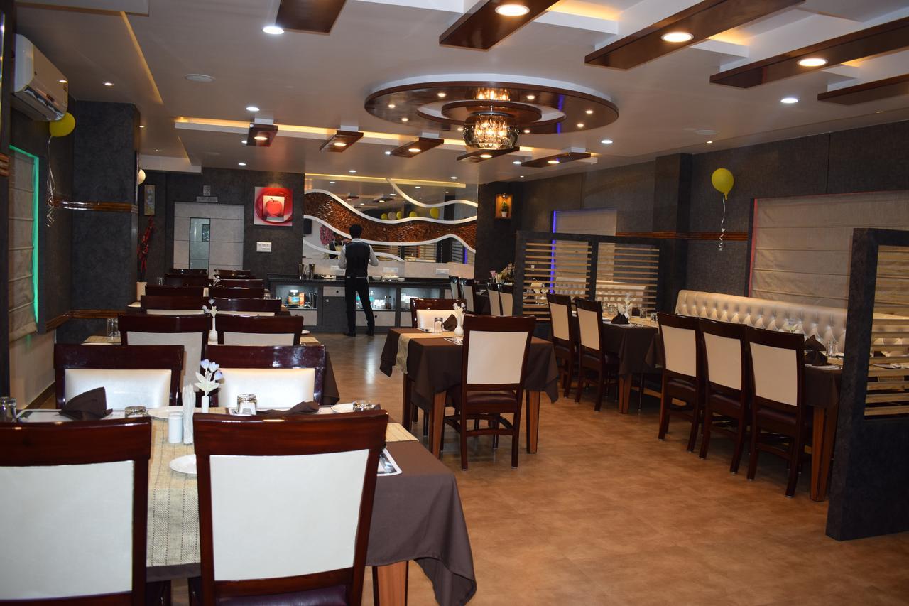 Hotel Welkin Residency Tezpur 외부 사진