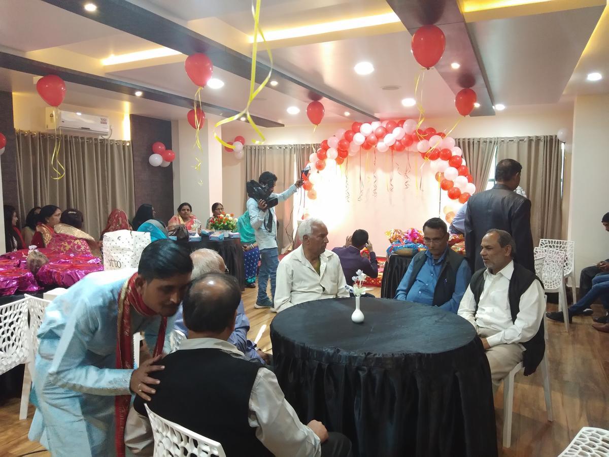 Hotel Welkin Residency Tezpur 외부 사진