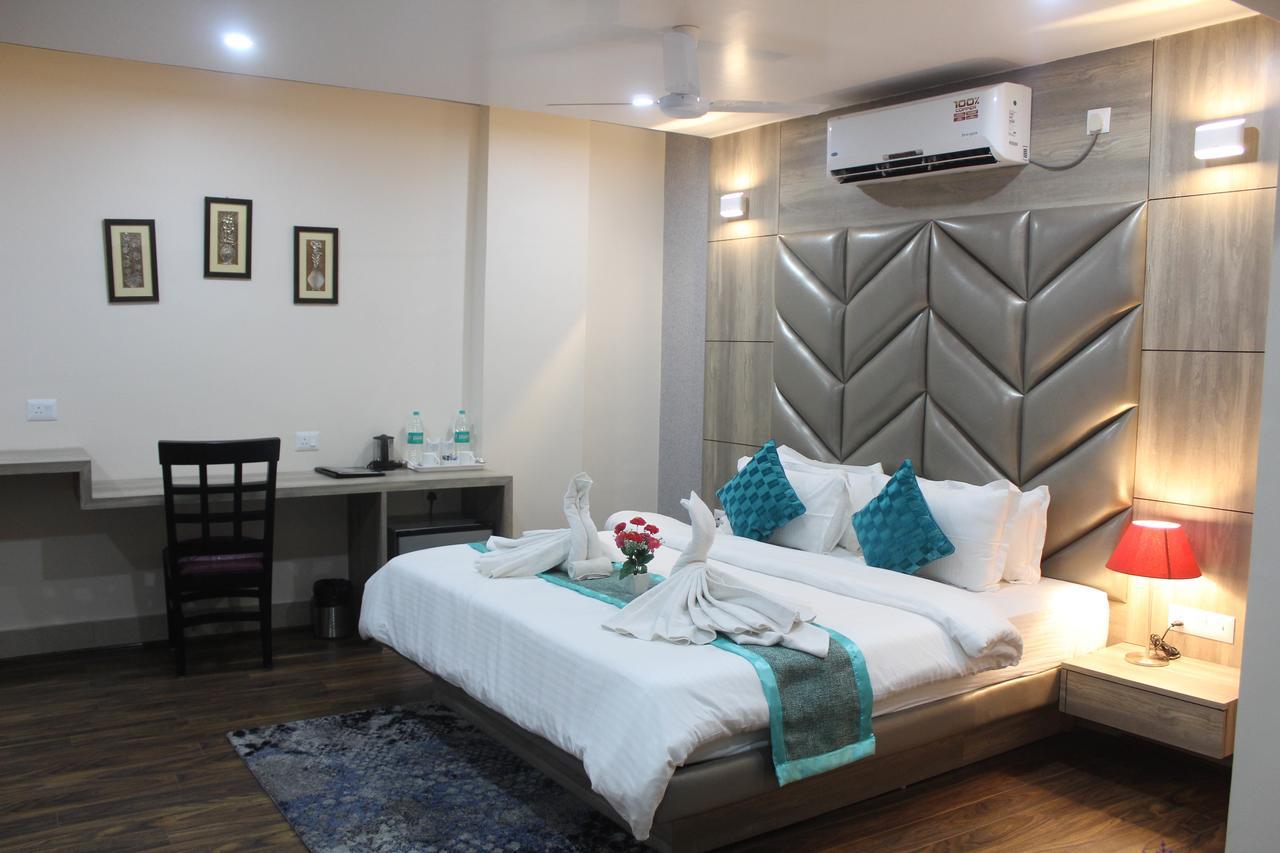 Hotel Welkin Residency Tezpur 외부 사진
