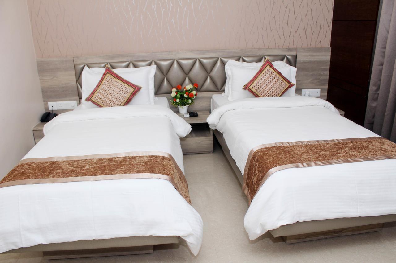Hotel Welkin Residency Tezpur 외부 사진
