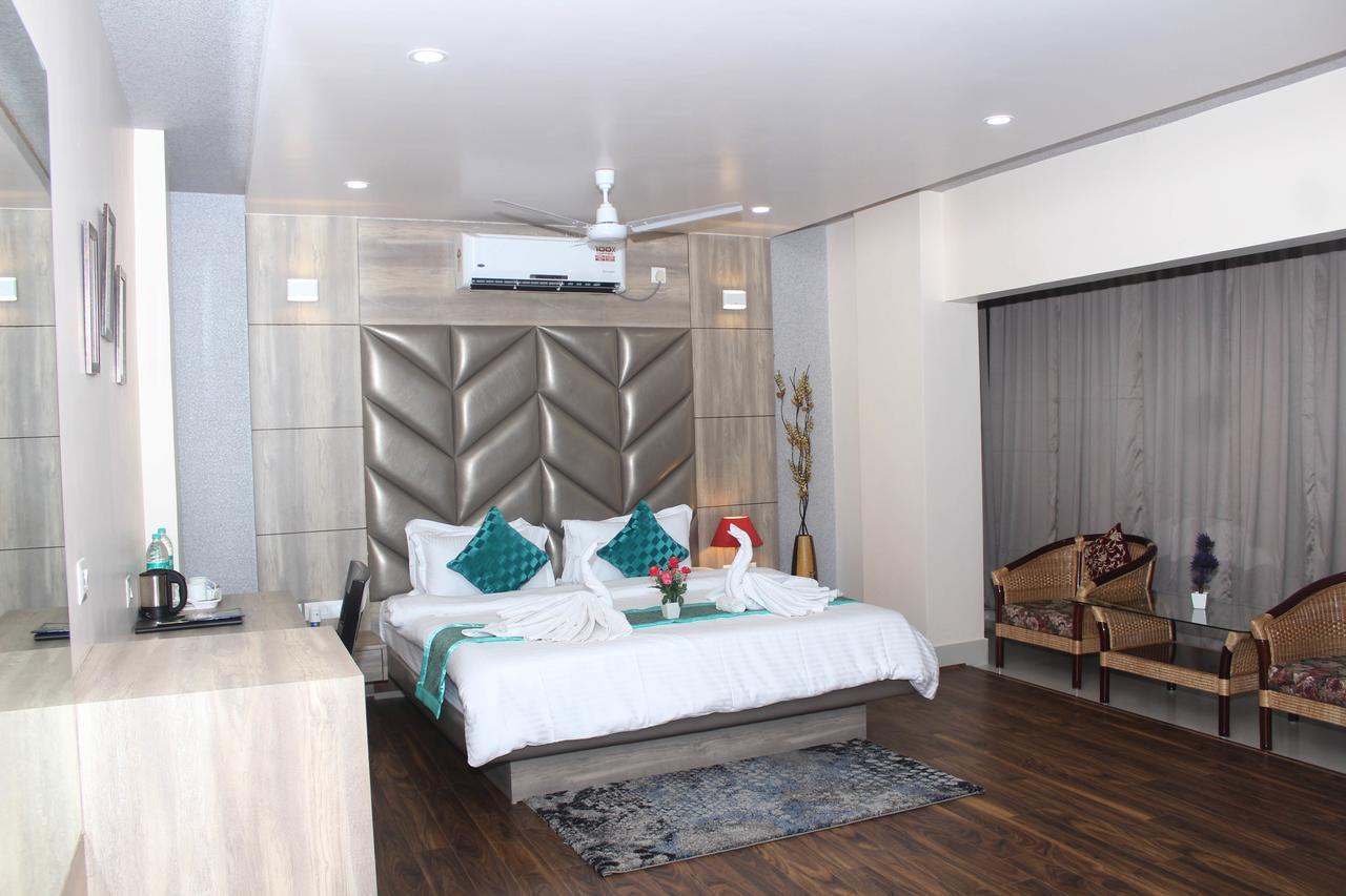 Hotel Welkin Residency Tezpur 외부 사진